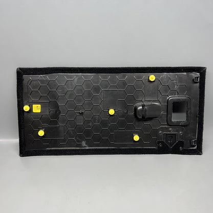 1493924-00-E TESLA MODEL Y 2ND ROW SEAT BACK COVER MIDDLE 2020 2021 2022 2023 1493924-00-E