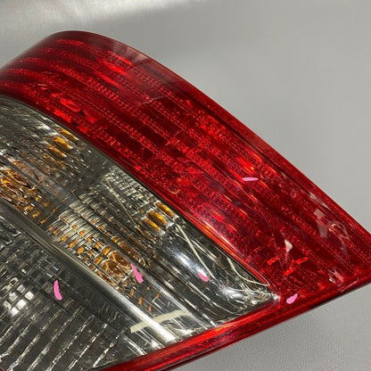 A2118202664 MERCEDES BENZ E350 TAIL LIGHT RIGHT PASSENGER SIDE E550 2007 2008 2009 LED OEM