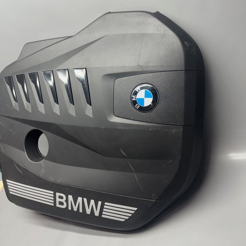 BMW 540 740 X5 X6 X7 ENGINE COVER 2024 2025 2026 OEM 7935418