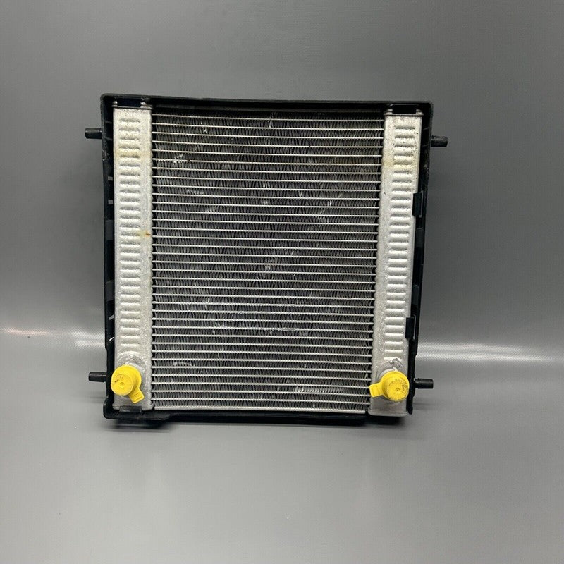 8742469 BMW M5 COOLANT WATER RADIATOR 2017 2018 2019 2020 OEM 8742469