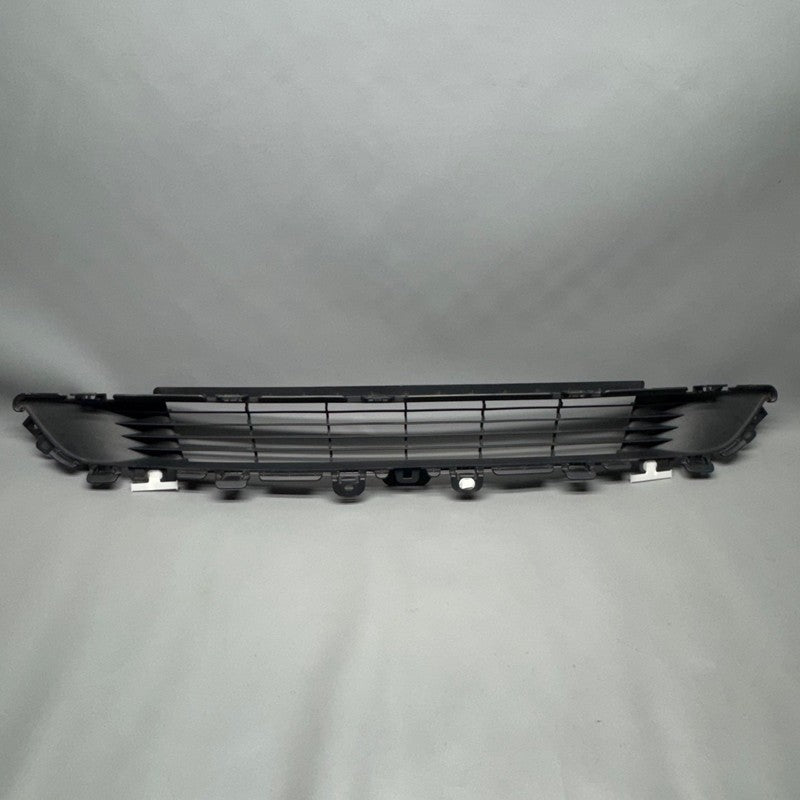 TESLA MODEL Y GRILLE RIGHT CENTER LOWER 2020-2022 2023 2024 OEM 149375