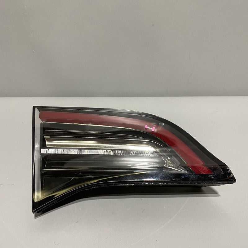 TESLA MODEL 3 INNER TAIL LIGHT LEFT DRIVER 1077401-00-E 2017 2018 2019