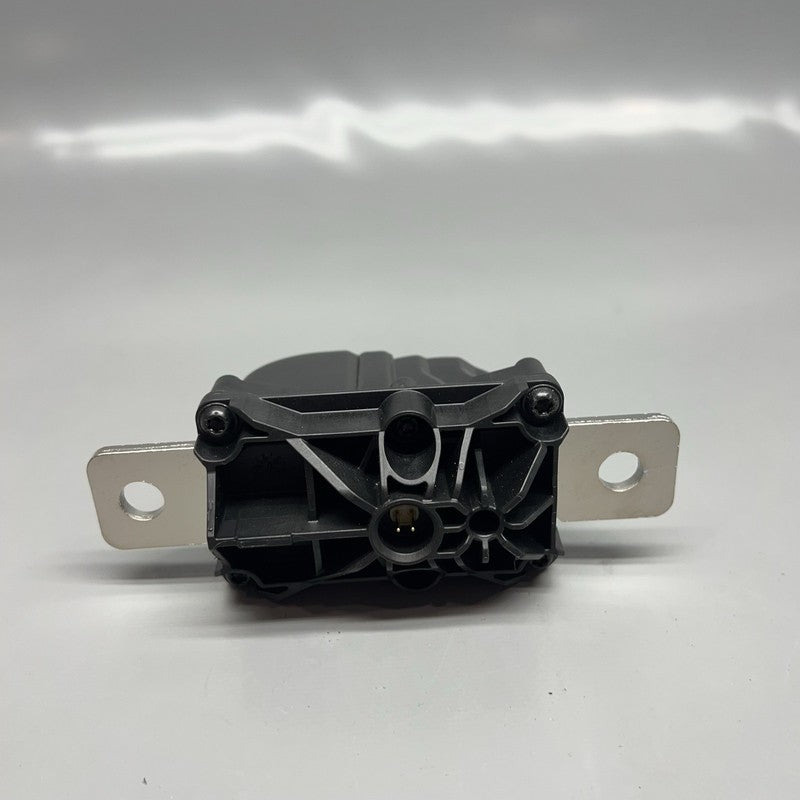 1064689-00-J TESLA MODEL 3 Y BATTERY DISCONNECT 2017-2019 2020 2021 2022 2023 1064689-00-J