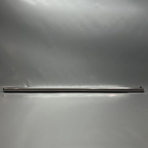 7437864 BMW 740 DOOR WINDOW MOLDING RIGHT FRONT 750 2016 2017 2018 2019 OEM 7437864
