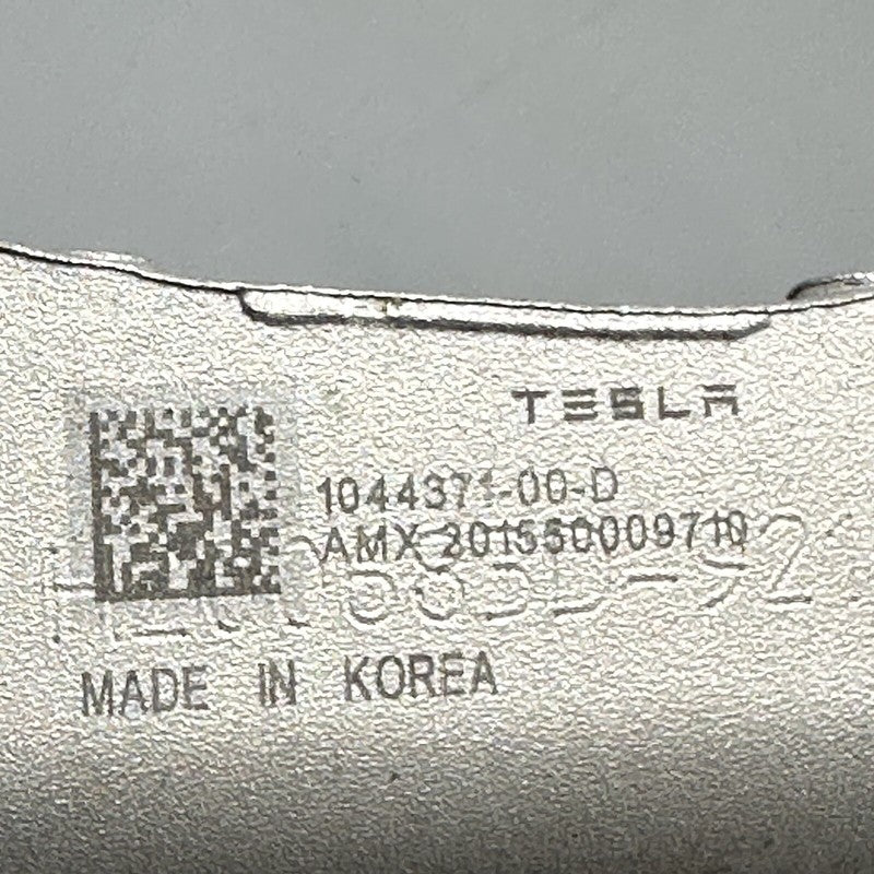 1044371-00-D TESLA MODEL 3 FUCA MOUNT LEFT FRONT 2017 2018 2019 2020 2021 2022 1044371-00-D