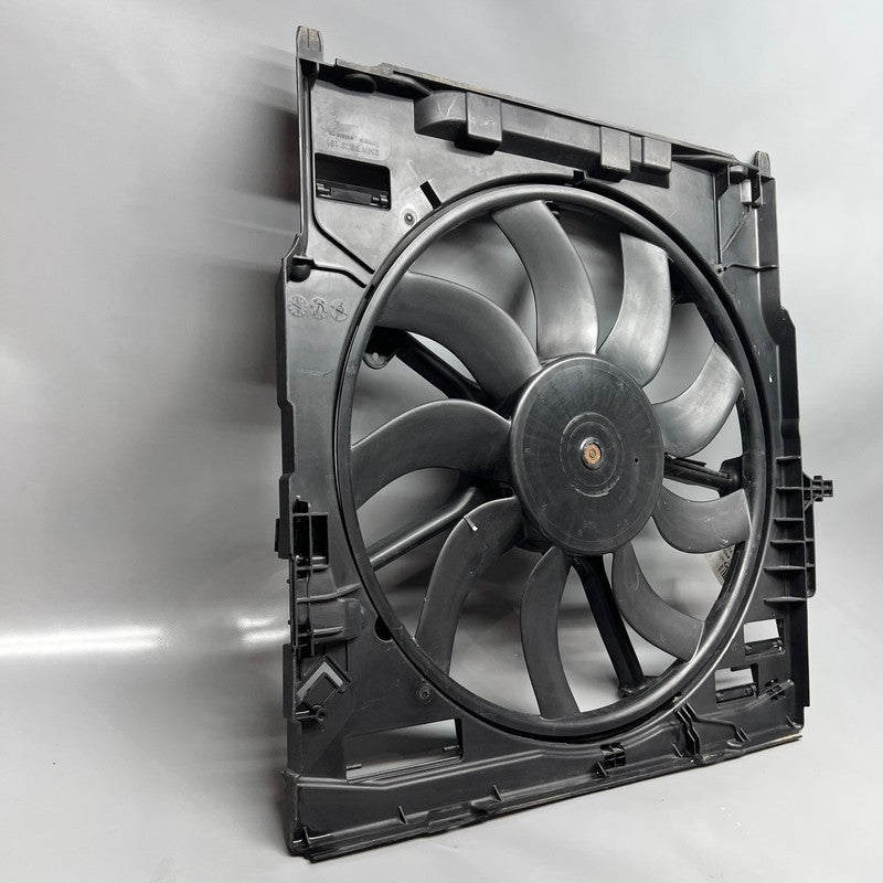 BMW X5 X6 RADIATOR COOLING FAN 2014 2015 2016 2017 2018 OEM 7634608