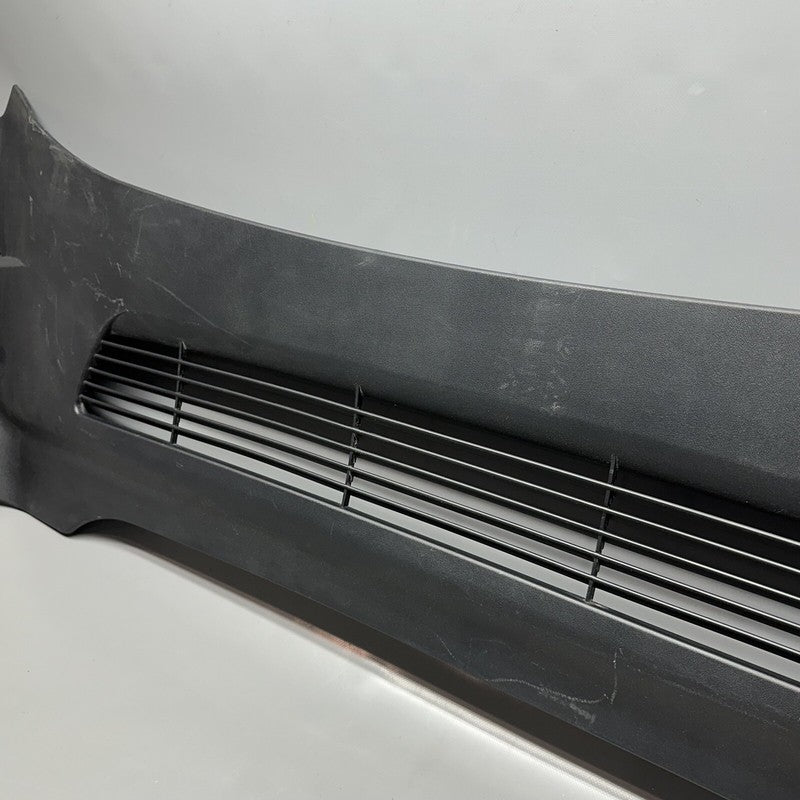 1619812-00-A TESLA MODEL Y WINDSHIELD COWL PANEL SHIELD 2020 2021 2022 2023 OEM 1619812-00-A
