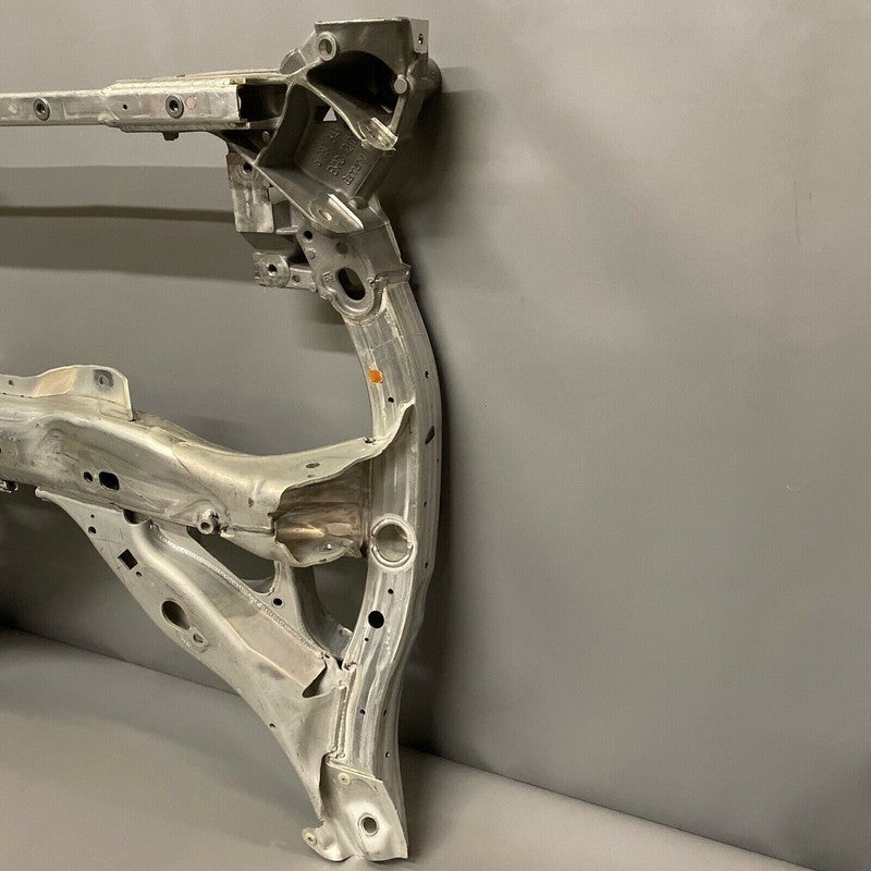 6796692 BMW 528 CROSSMEMBER FRONT AXLE SUPPORT 650 750 2011 2012 2013 2014 2015 OEM