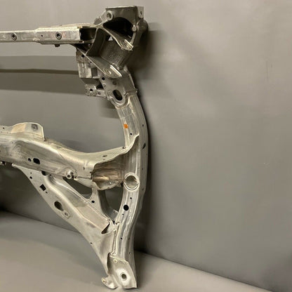 6796692 BMW 528 CROSSMEMBER FRONT AXLE SUPPORT 650 750 2011 2012 2013 2014 2015 OEM