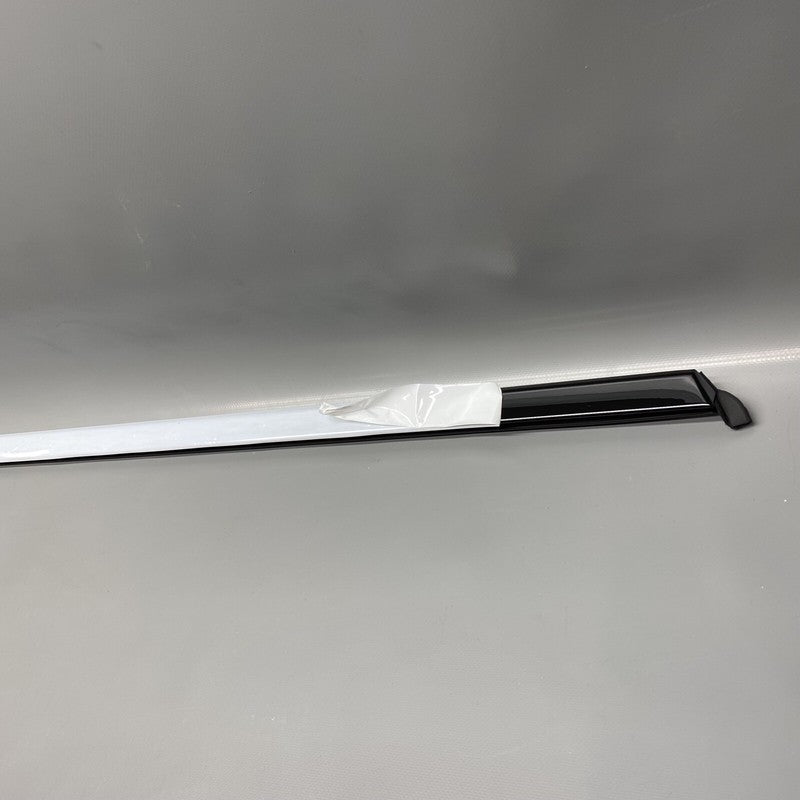 95B837476D PORSCHE MACAN DOOR TRIM RIGHT FRONT 2015 2016 2017 2018 2019 2020 OEM 95B837476D