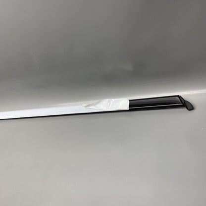 95B837476D PORSCHE MACAN DOOR TRIM RIGHT FRONT 2015 2016 2017 2018 2019 2020 OEM 95B837476D