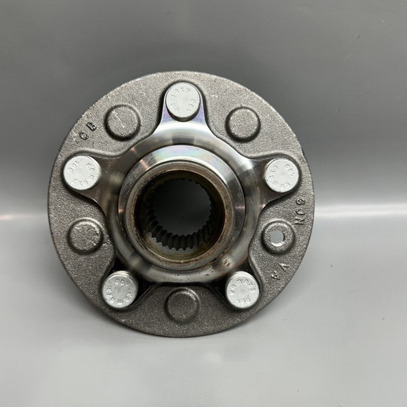 LR081538 LAND ROVER DEFENDER WHEEL HUB 2020 2021 2022 2023 OEM LR081538