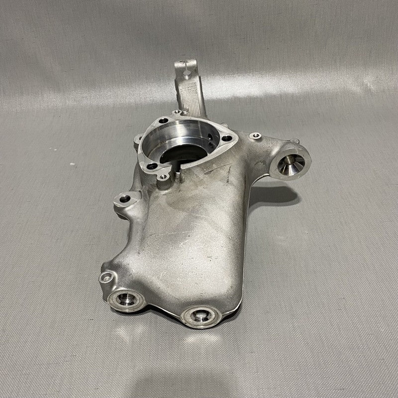 1044316-00-E TESLA MODEL 3 KNUCKLE RIGHT FRONT 1044316-00-E 2017 2018 2019 2020 2021 OEM