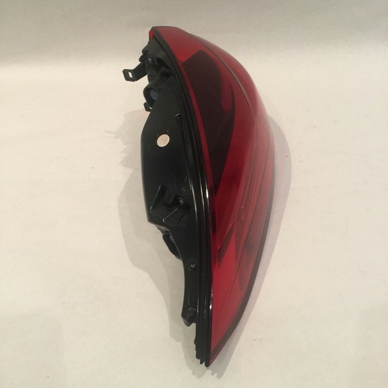 7P5945207R PORSCHE CAYENNE TAIL LIGHT LEFT DRIVER 2015 2016 2017 LED OEM