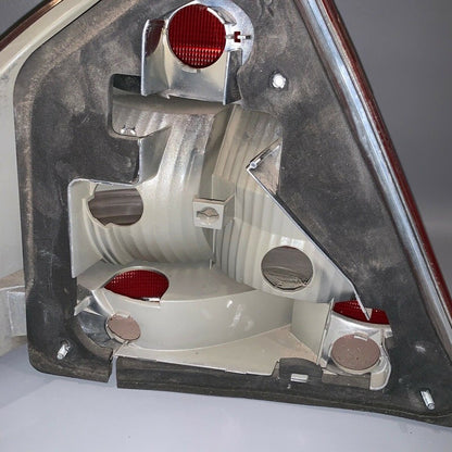 C230 MERCEDES BENZ C250 C350 RIGHT SIDE TAIL LIGHT SEDAN 2001 2002 2003 2004 OEM