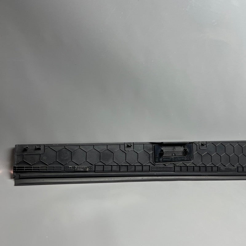 TESLA CYBERTRUCK BEDSIDE SAIL APPLIQUE LEFT 2024 2025 OEM 1741538-00-F