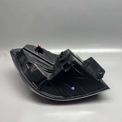 H4946305007 BMW X3 TAIL LIGHT RIGHT PASSENGER 2022 2023 2024 OEM H4946305007