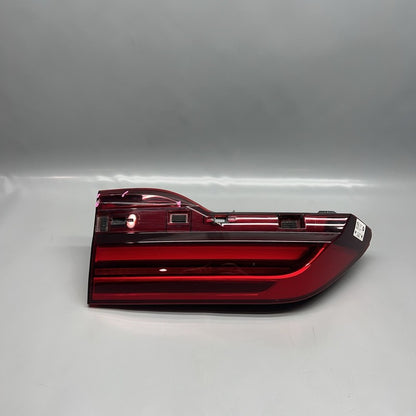 H8744229304 BMW X7 TRUNK  TAIL LIGHT LEFT DRIVER 2019 2020 2021 2022 LED OEM H8744229304