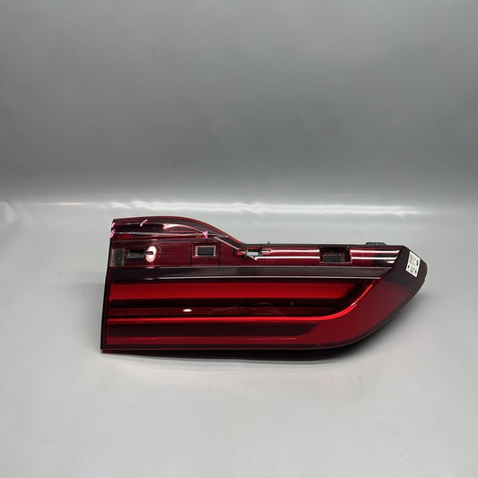 H8744229304 BMW X7 TRUNK  TAIL LIGHT LEFT DRIVER 2019 2020 2021 2022 LED OEM H8744229304