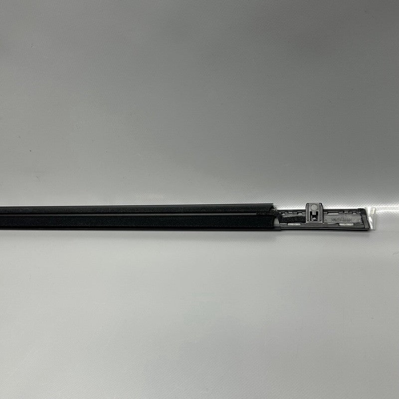 80821-JK00E INFINITI G37 DOOR MOLDING LEFT FRONT 2010 2011 2012 2013 2014 2015 80821-JK00E