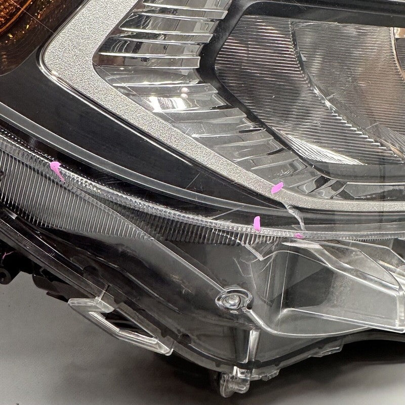 RAV 4 TOYOTA RAV 4 HEADLIGHT RIGHT PASSENGER 2019 2020 2021 2022 LED OEM