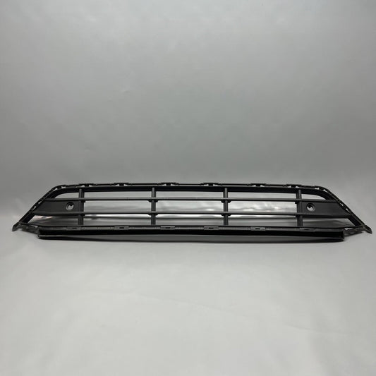 31663497 VOLVO XC90 GRILLE LOWER FRONT BUMPER  2020 2021 2022 2023 OEM 31663497