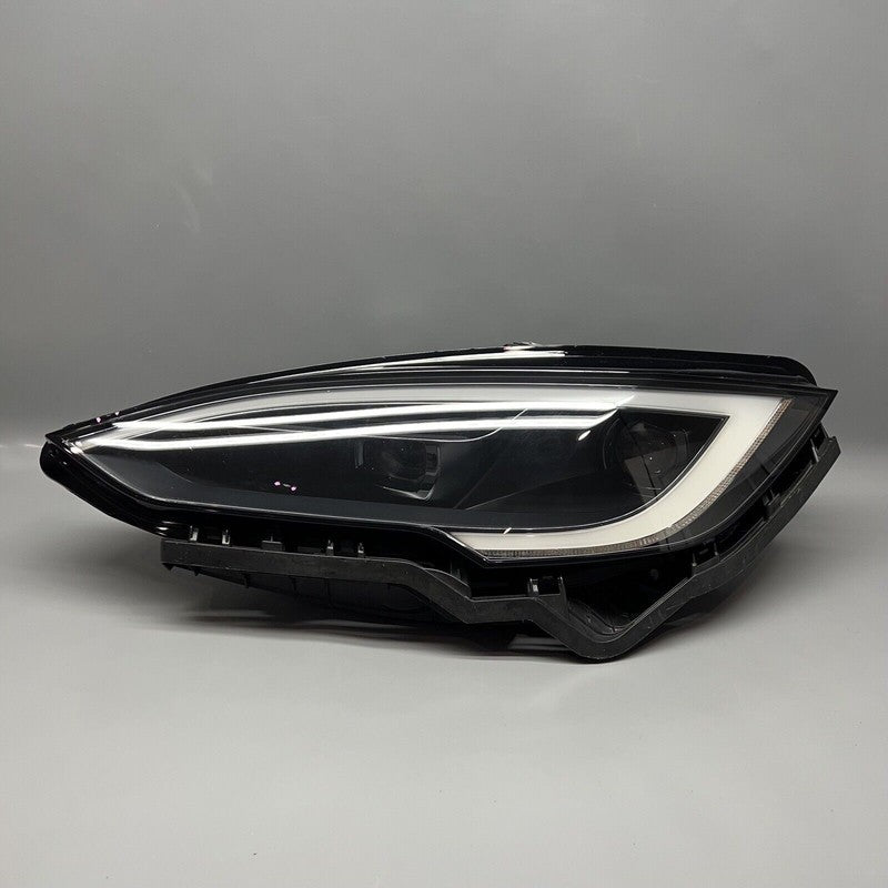 1563713-99-B TESLA MODEL S PLAID HEADLIGHT LEFT DRIVER 2021 2022 2023 LED OEM 1563713-99-B