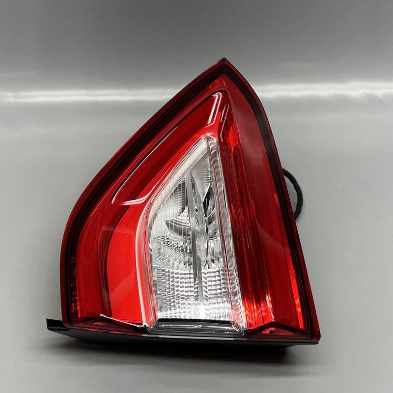 MASERATI LEVANTE INNER TAIL LIGHT RIGHT SIDE 2017 18 19 20 21 2022 OEM