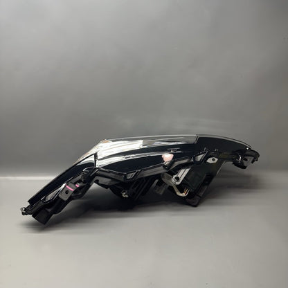 TOYOTA CAMRY HEADLIGHT RIGHT PASSENGER THREE STRIP DRL LED 2018 2019 2020 OEM