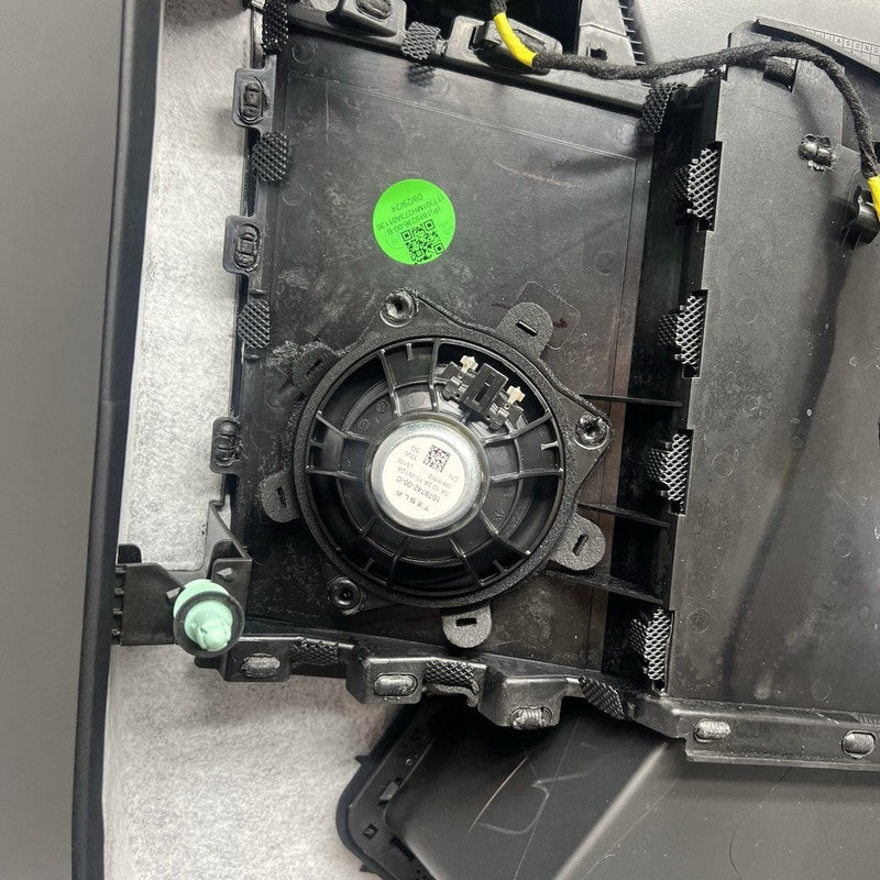 1819233-00 TESLA CYBERTRUCK DOOR PANEL LEFT REAR 2024 2025 OEM 1819233-00