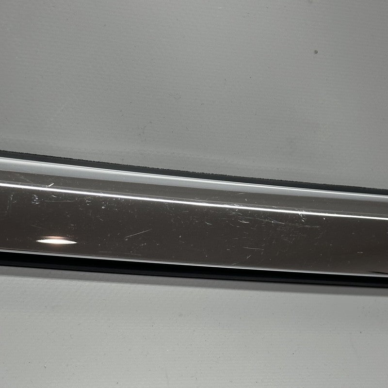 1038396-80-A TESLA MODEL S DOOR WINDOW MOLDING RIGHT REAR 2017 2018 19 2020 OEM 1038396-80-A
