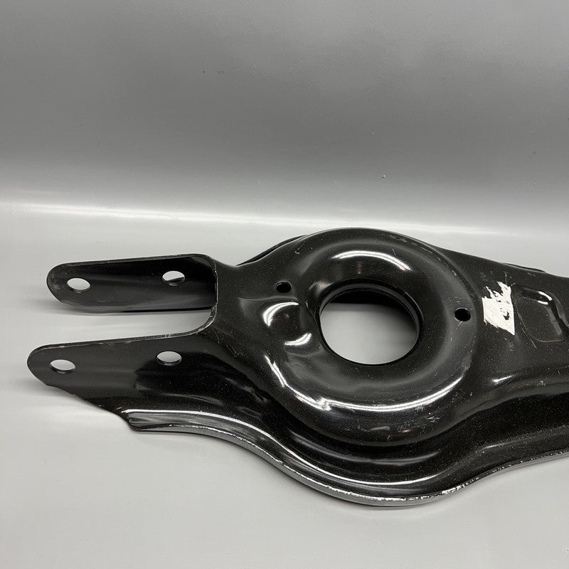 1044451-00-F TESLA MODEL 3 ,Y LINK LOWER ARM REAR 2018 19 20 21 22 2023 OEM 1044451-00-F