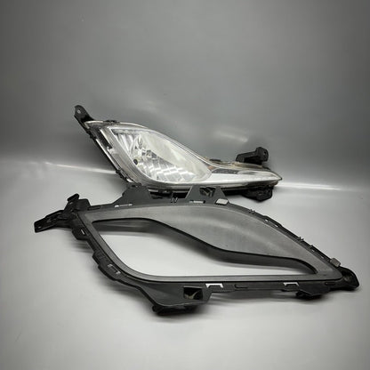 HYUNDAI ELANTRA FOG LIGHT RIGHT PASSENGER 2014 2015 2016 OEM 