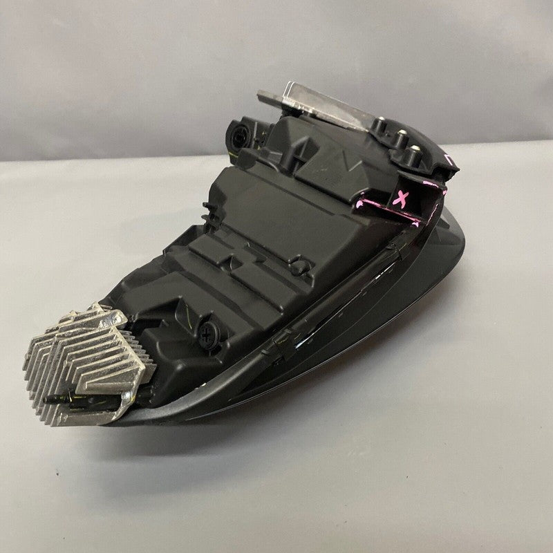 1077371-00-1 TESLA MODEL 3 HEADLIGHT LEFT DRIVER 1077371-00-1 2017 2018 2019 2020 LED OEM