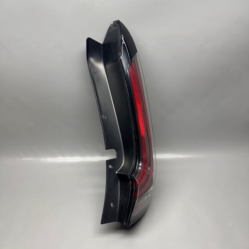 KIA SOUL TAIL LIGHT RIGHT PASSENGER 2023 2024 2025 OEM