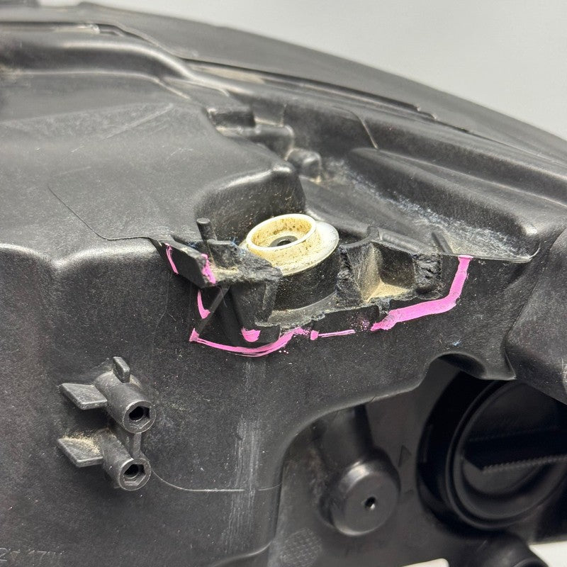 BMW X3 HEADLIGHT RIGHT PASSENGER X4 2018 2019 2020 2021 FULL LED OEM 8