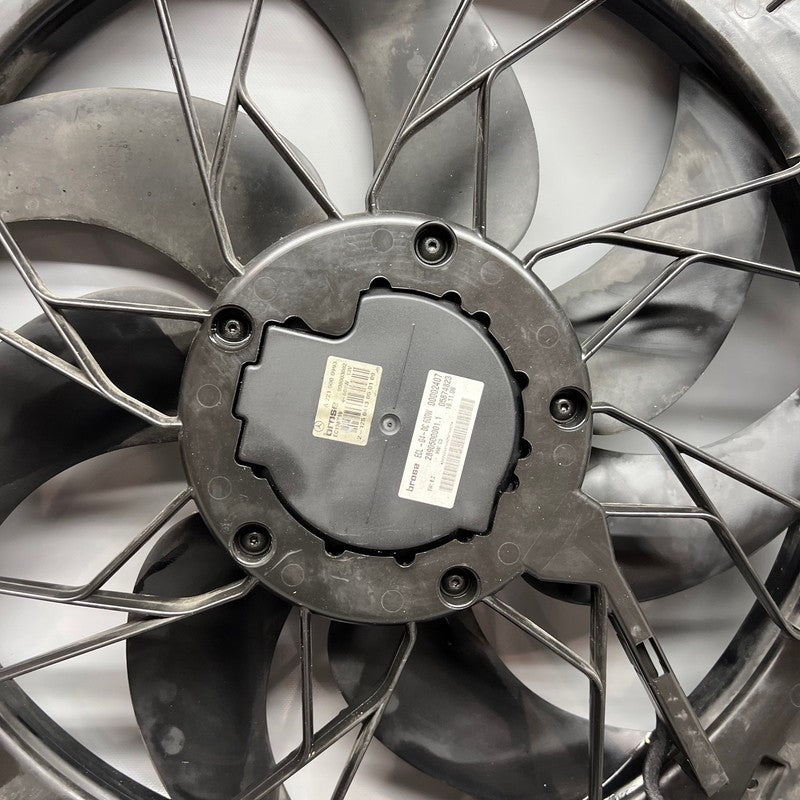 MERCEDES BENZ S550 RADIATOR COOLING FAN 2010 2011 2012 2013  OEM A2215