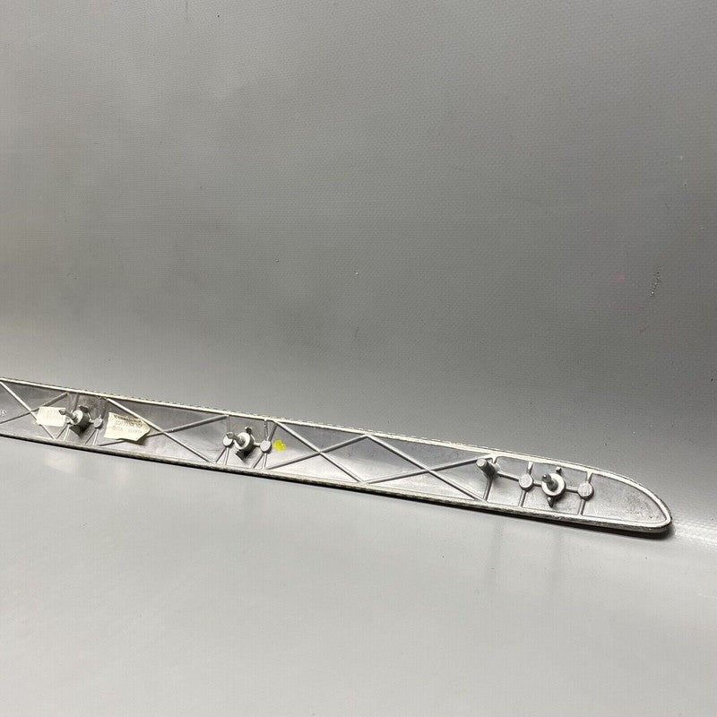 80335600 MASERATI GRANTURISMO DOOR TRIM RIGHT CARBON FIBER 80335600 2014 2015 2016 2017 