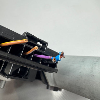 BMW X1 X2 DOOR WINDOW MOTOR LEFT FRONT 2023 2024 2025 OEM 5A75082