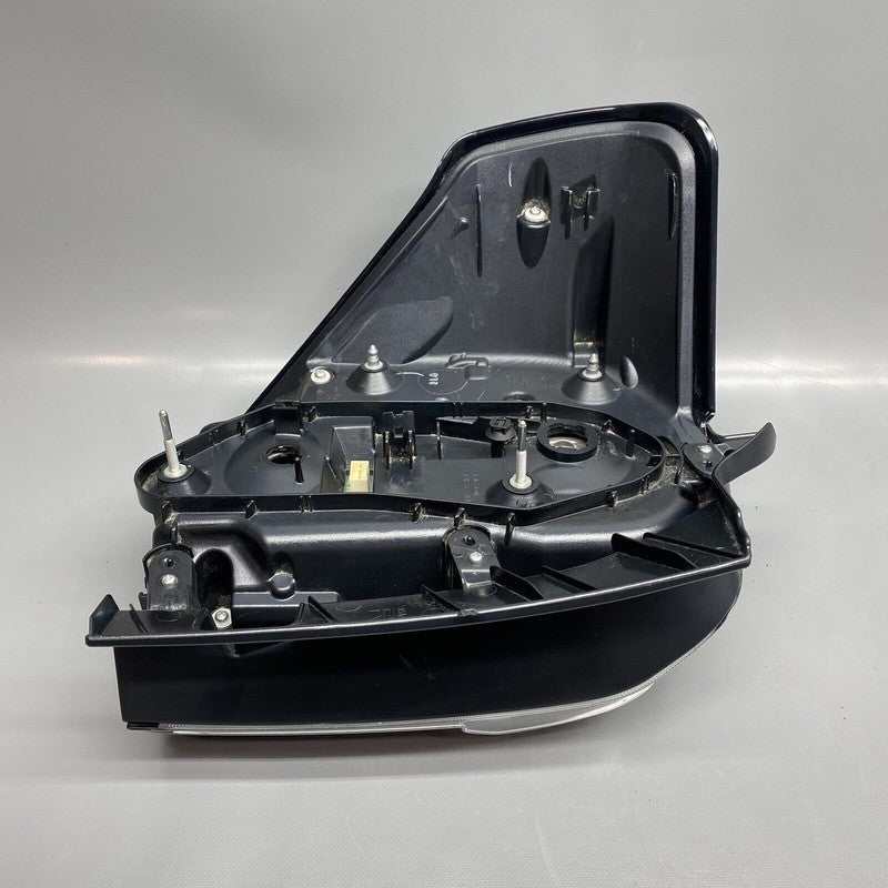 TOYOTA 4 RUNNER TAIL LIGHT RIGHT SIDE 2014 2015 2016 2017 2018 2019 2020 OEM 