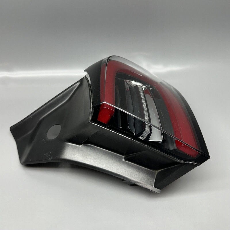 TESLA MODEL 3 TAIL LIGHT RIGHT 2017 2018 2019 2020 2021 1077398-00-H O