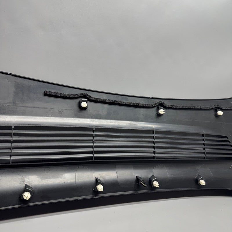 TESLA MODEL Y WINDSHIELD WIPER COWL PANEL 2020 2021 2022 2023 2024 161