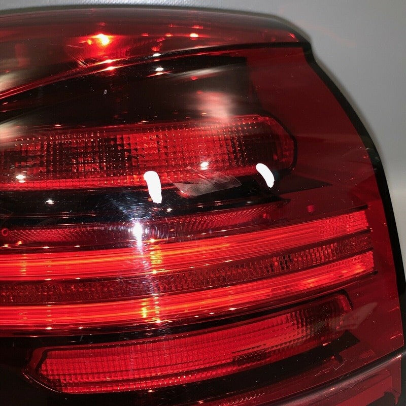 PORSCHE CAYENNE TAIL LIGHT LEFT DRIVER SIDE 2015 2016 2017 LED OEM 7P5