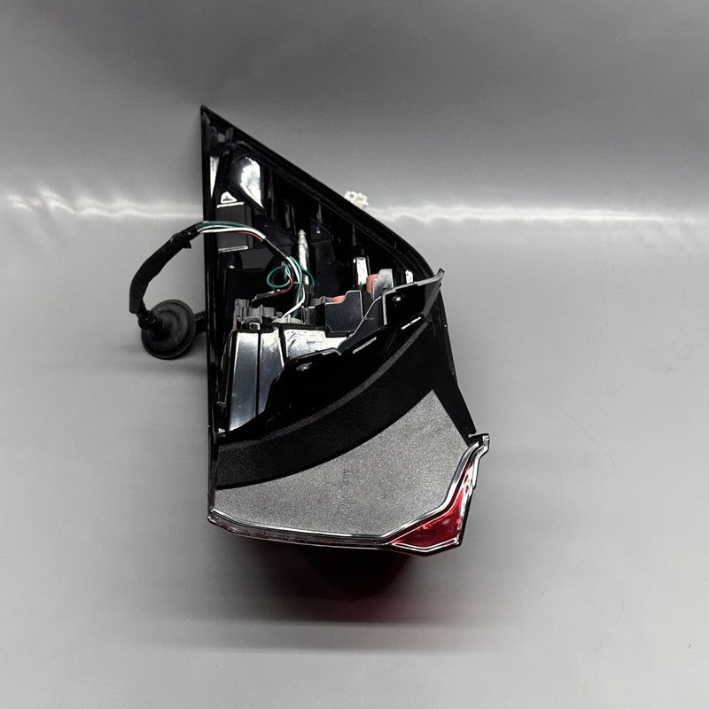 81550-0R090 TOYOTA RAV4 TAIL LIGHT RIGHT PASSENGER 2019 2020 2021 OEM 81550-0R090