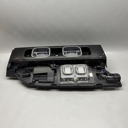 L8B2-13405-DD LAND ROVER TAIL LIGHT LEFT DRIVER 2020 2021 2022 OEM L8B2-13405-DD