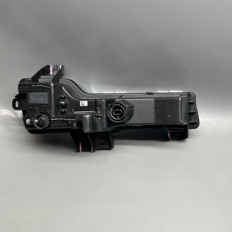 1077391-00-F TESLA MODEL 3 FOG LIGHT LEFT DRIVER 2017 18 19 20 21 22 2023 OEM 1077391-00-F