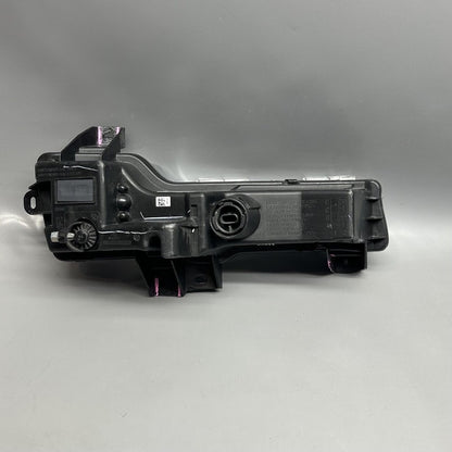 1077391-00-F TESLA MODEL 3 FOG LIGHT LEFT DRIVER 2017 18 19 20 21 22 2023 OEM 1077391-00-F