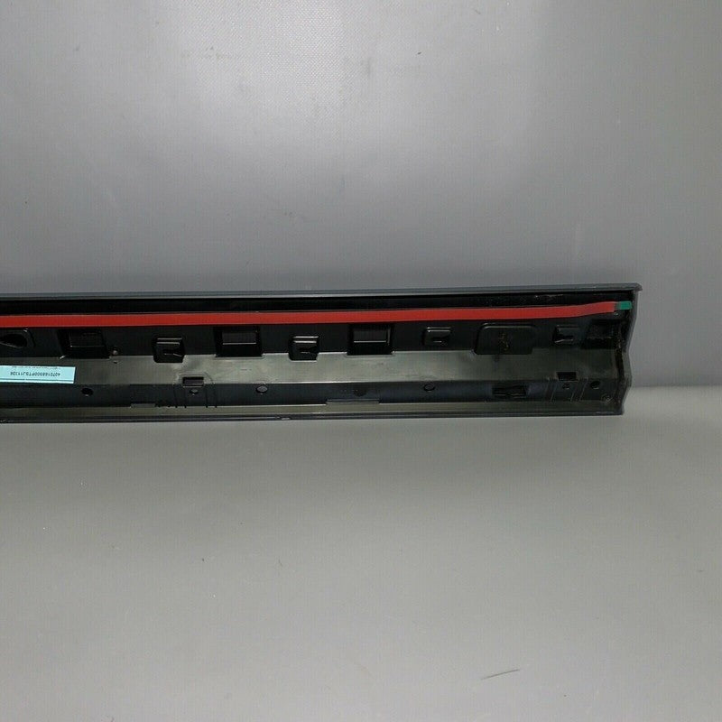 670035235 MASERATI LEVANTE RIGHT FRONT DOOR TRIM MOLDING 2017 2018 2019 OEM 670035235