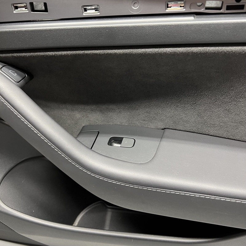 1761296-01-D TESLA MODEL 3 DOOR PANEL RIGHT FRONT 2017 2018 2019 2020 2021 2022 2023 OEM