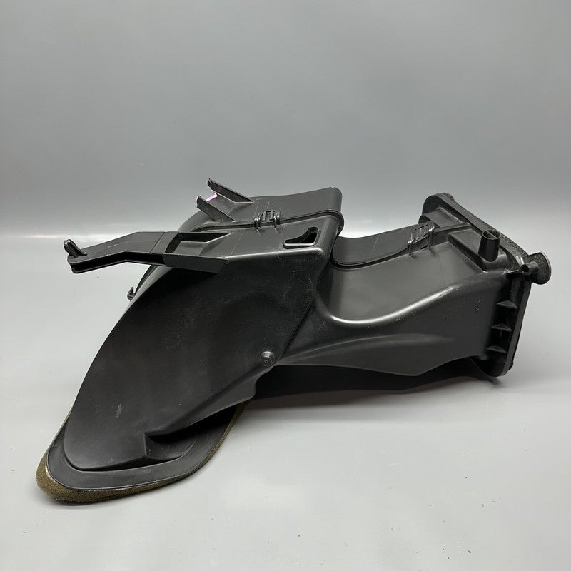 1509536-00-A TESLA MODEL Y AIR INTAKE DUCT 2020 2021 2022 2023 OEM 1509536-00-A